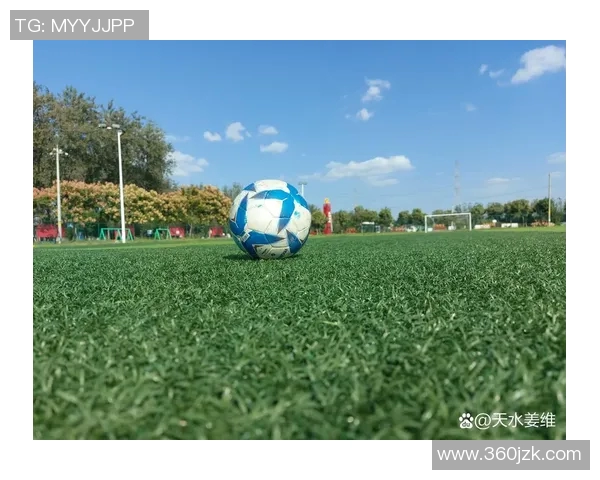 一分钟速览足球巨星成长轨迹与场上魅力特点